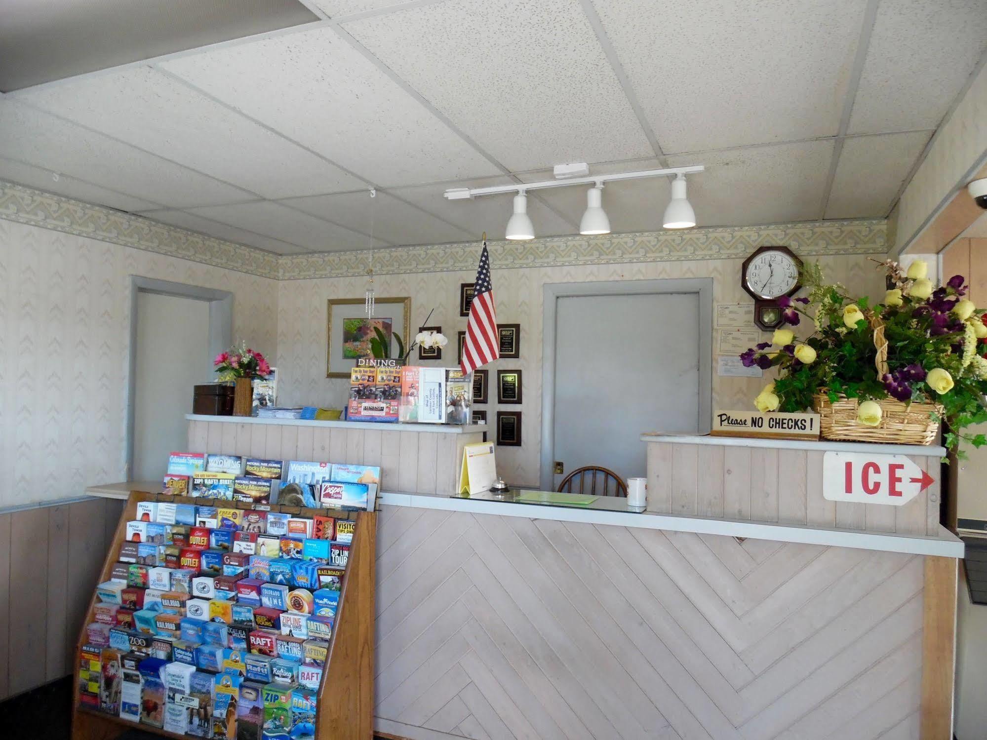 Budget Host Inn Fort Collins Dış mekan fotoğraf